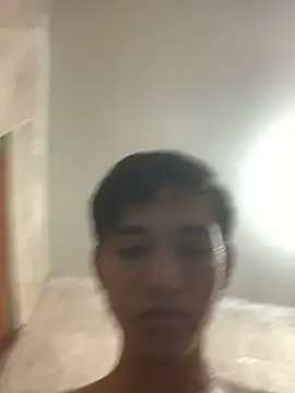 Snapshot of Alex_king17 chatting on 04/07/26, 06:36 Alex king17 online show from 04/07/26, 06:36