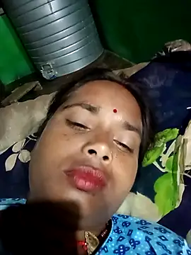 Snapshot of Rajni_gupta chatting on 10/21/25, 09:26 Rajni gupta online show from 10/21/25, 09:26