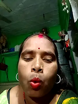 Snapshot of Rajni_gupta chatting on 10/22/25, 10:37 Rajni gupta online show from 10/22/25, 10:37