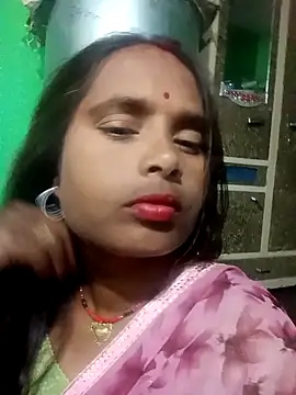 Snapshot of Rajni_gupta chatting on 10/23/25, 11:24 Rajni gupta online show from 10/23/25, 11:24