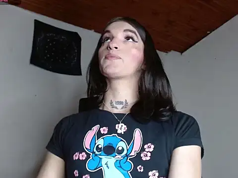Snapshot of Scarlett_crastrawberry chatting on 05/14/26, 12:39 Scarlett crastrawberry online show from 05/14/26, 12:39