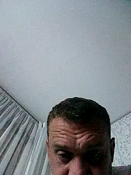 PeteR1987- online show from 10/21/25, 08:20