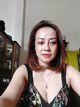 Snapshot of Baby-bigboobs20 chatting on 10/29/25, 01:41 Baby-bigboobs20 online show from 10/29/25, 01:41