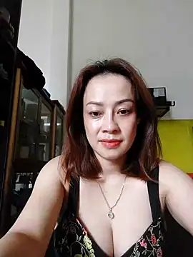 Snapshot of Baby-bigboobs20 chatting on 11/11/25, 08:25 Baby-bigboobs20 online show from 11/11/25, 08:25