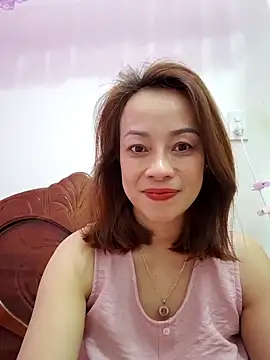 Snapshot of Baby-bigboobs20 chatting on 11/24/25, 08:52 Baby-bigboobs20 online show from 11/24/25, 08:52