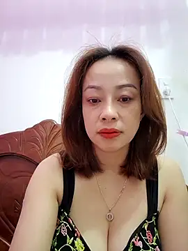 Snapshot of Baby-bigboobs20 chatting on 11/26/25, 09:16 Baby-bigboobs20 online show from 11/26/25, 09:16