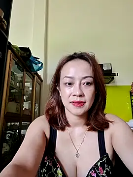 Snapshot of Baby-bigboobs20 chatting on 12/01/25, 03:00 Baby-bigboobs20 online show from 12/01/25, 03:00