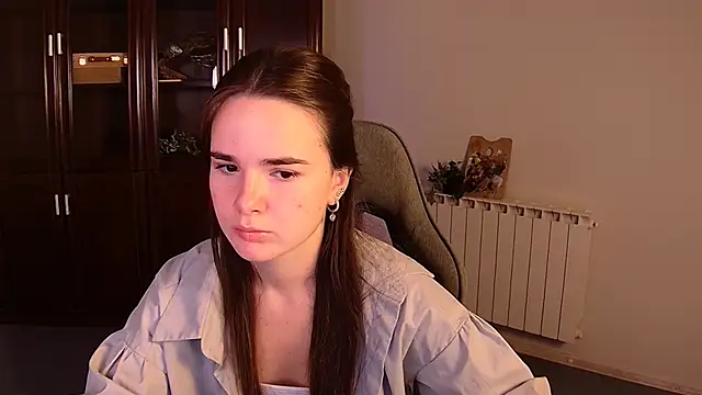 May Bloom online show from 10/23/25, 09:19