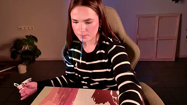 May Bloom online show from 11/06/25, 10:49