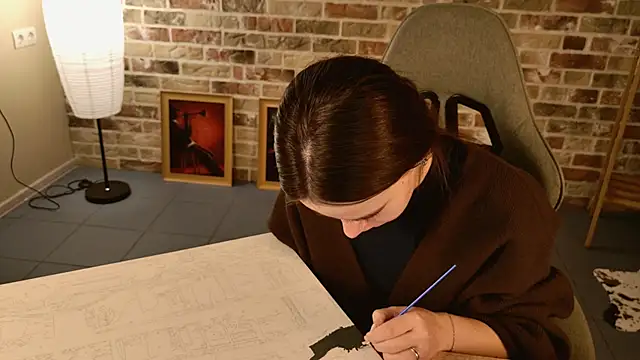 May Bloom online show from 12/16/25, 05:12