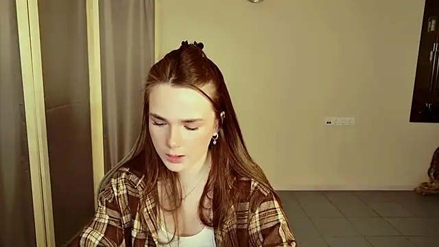 May Bloom online show from 03/13/26, 01:07