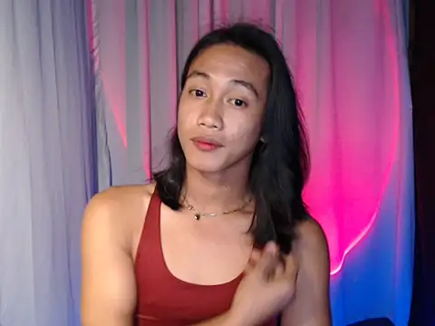 Snapshot of taylaxuxu chatting on 04/14/26, 05:52 taylaxuxu online show from 04/14/26, 05:52