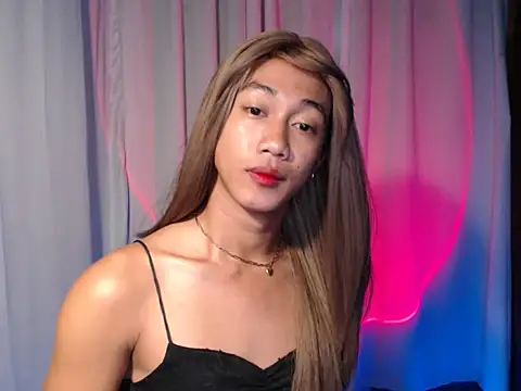 Snapshot of taylaxuxu chatting on 04/23/26, 05:52 taylaxuxu online show from 04/23/26, 05:52