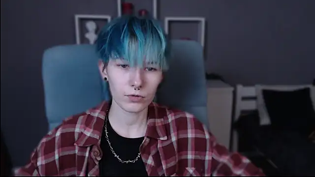 guitarandangell online show from 10/26/25, 03:45