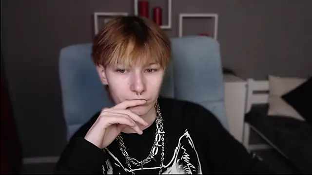 guitarandangell online show from 02/28/26, 06:47