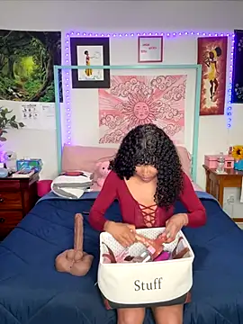 Snapshot of DaisyMynx chatting on 11/05/25, 03:17 DaisyMynx online show from 11/05/25, 03:17