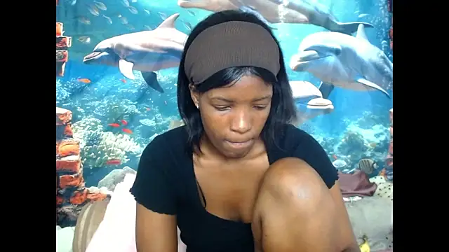 Snapshot of AfricanBarbiee69 chatting on 05/26/26, 11:39 AfricanBarbiee69 online show from 05/26/26, 11:39