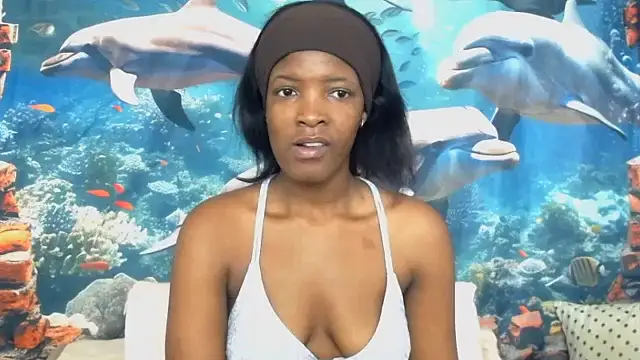 Snapshot of AfricanBarbiee69 chatting on 06/11/26, 07:39 AfricanBarbiee69 online show from 06/11/26, 07:39