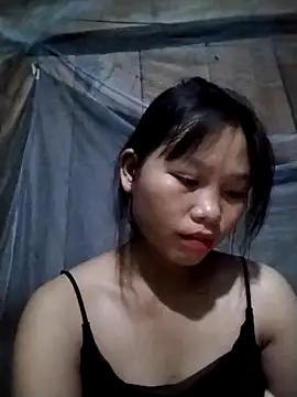 linh-miu99 online show from 10/20/25, 02:06