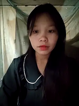 linh-miu99 online show from 02/06/26, 06:18