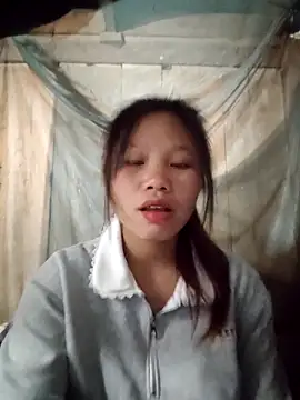 linh-miu99 online show from 02/24/26, 01:20