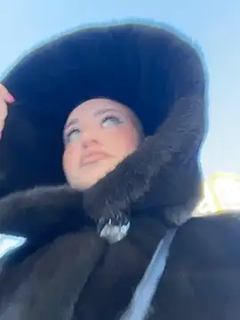 KiraSunshine online show from 01/09/26, 04:04