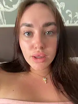 KiraSunshine online show from 03/01/26, 02:57