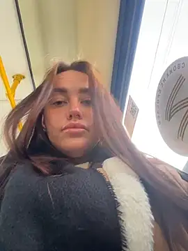 KiraSunshine online show from 04/10/26, 06:07