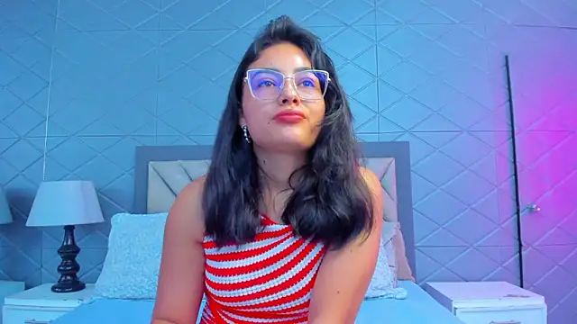 ViolettRouse online show from 02/13/26, 05:31