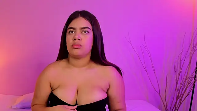 Milymar  online show from 10/25/25, 01:18