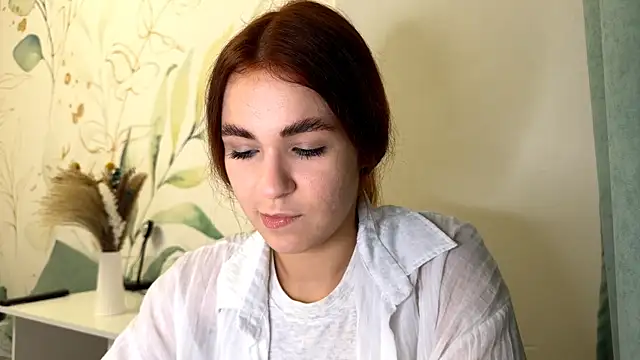 LunaAfrodita online show from 10/26/25, 06:25