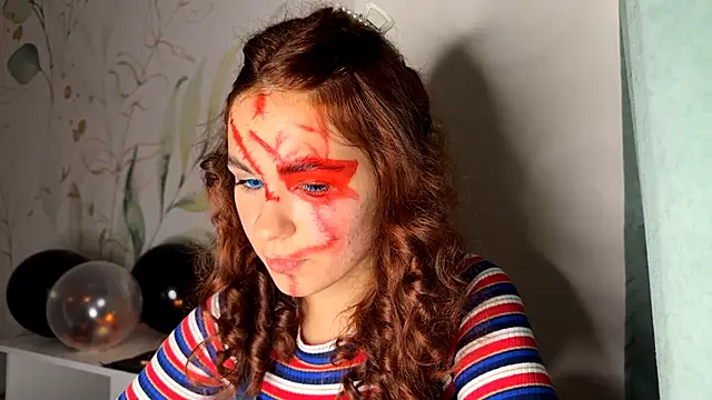 LunaAfrodita online show from 10/31/25, 07:04