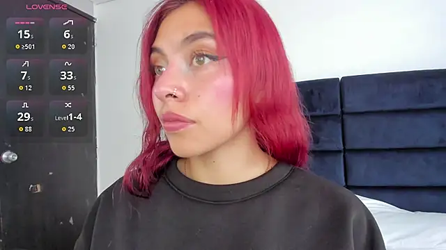 melanie roux   online show from 11/19/25, 12:27