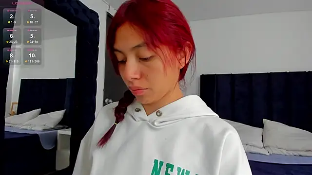 melanie roux   online show from 03/31/26, 12:16