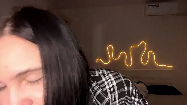 MyraLitterers online show from 02/11/26, 04:45