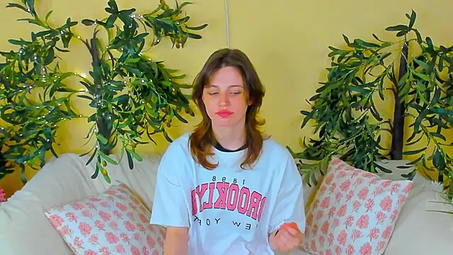 EugenaDevol online show from 10/21/25, 11:55