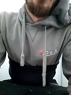 16enes16 online show from 11/12/25, 12:05