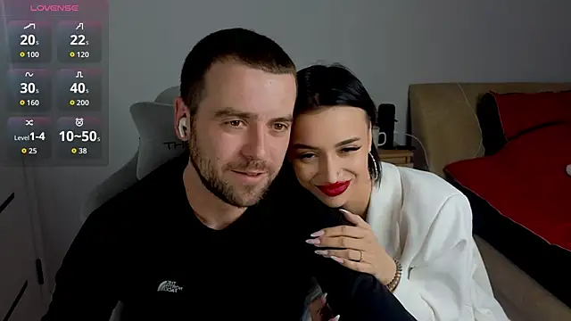 AdeleLaCr0ix online show from 11/06/25, 11:55