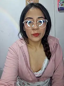 chloebrownn03 online show from 11/13/25, 04:22