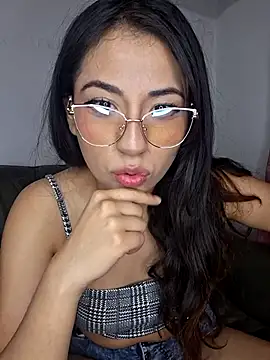 chloebrownn03 online show from 11/16/25, 01:11