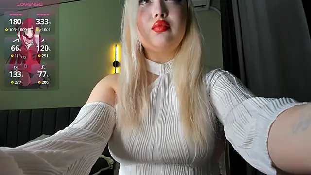 planes girl online show from 10/20/25, 01:11