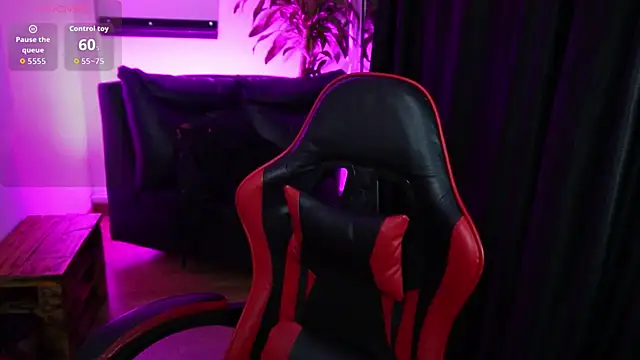 littlee red online show from 01/18/26, 09:51