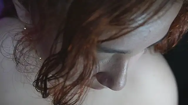 littlee red online show from 04/16/26, 09:39