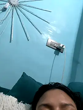 Snapshot of heenashai chatting on 11/10/25, 04:33 heenashai online show from 11/10/25, 04:33