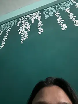 Snapshot of heenashai chatting on 11/21/25, 11:03 heenashai online show from 11/21/25, 11:03