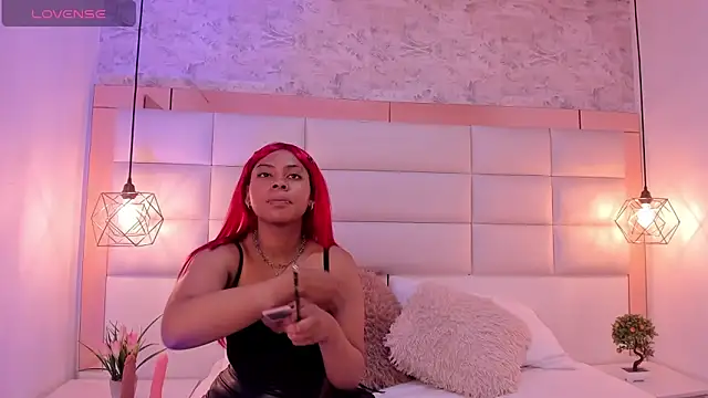 Snapshot of Sofia_clk chatting on 10/23/25, 03:50 Sofia clk online show from 10/23/25, 03:50