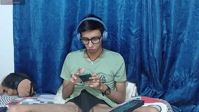 DavTwink3100 online show from 04/05/26, 01:47