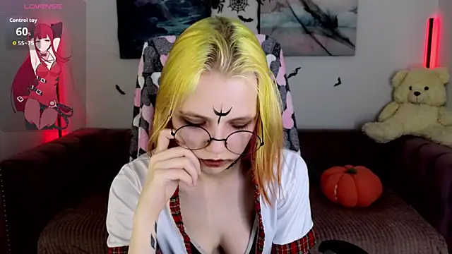 MitaSide online show from 10/31/25, 08:43