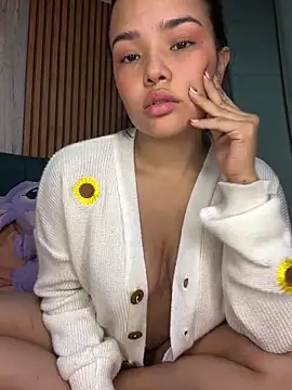 Chloe Mullerr online show from 02/11/26, 09:42