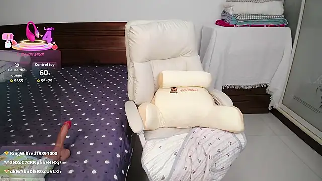 icenana online show from 01/10/26, 02:52